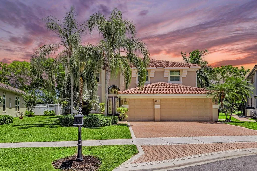 Unit for sale at 6644 Marbletree Lane, Lake Worth, FL 33467
