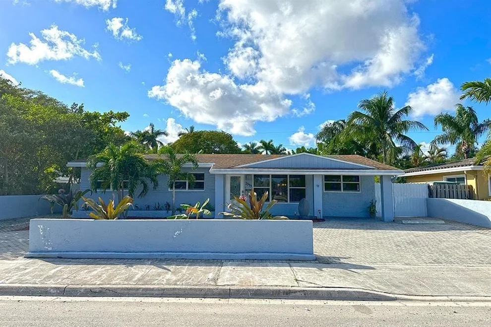 Unit for sale at 2749 NW 9th Avenue, Wilton Manors, FL 33311