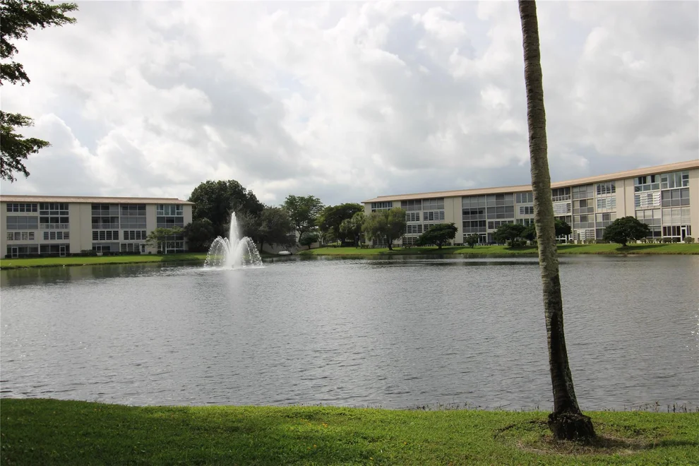 Unit for sale at 1905 Bermuda Circle, Coconut Creek, FL 33066