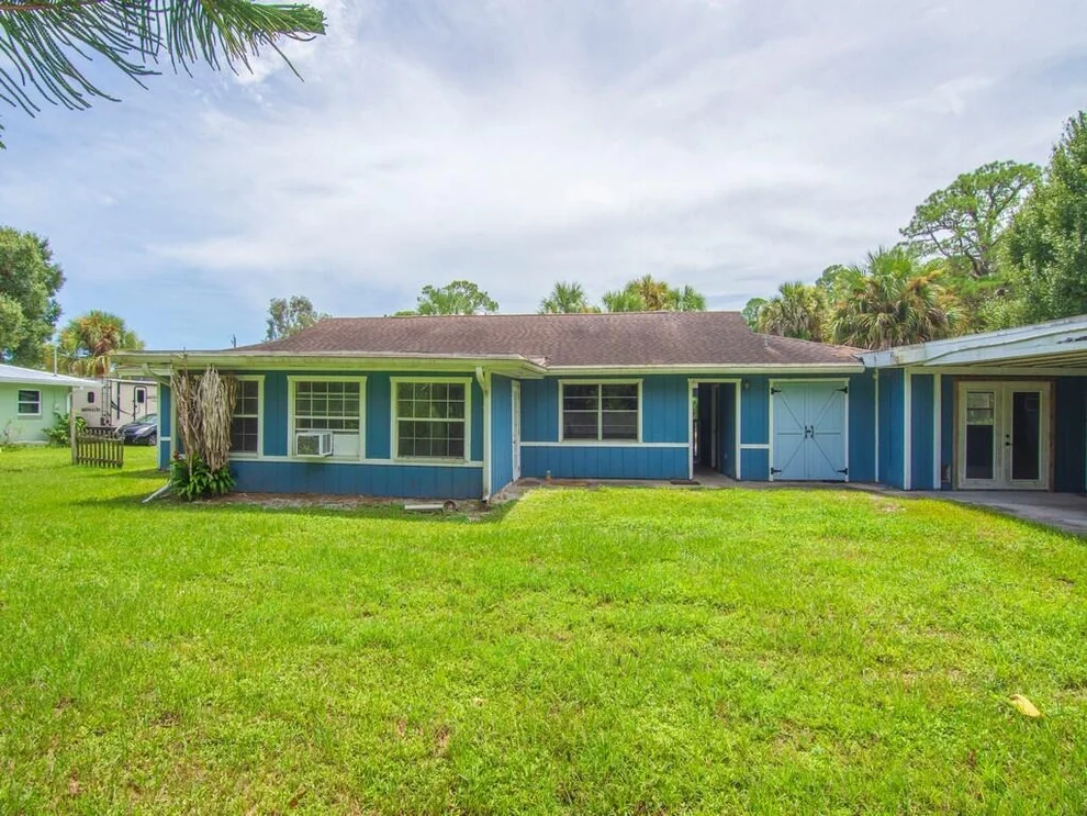 Unit for sale at 8206 Lakeland Boulevard, Fort Pierce, FL 34951