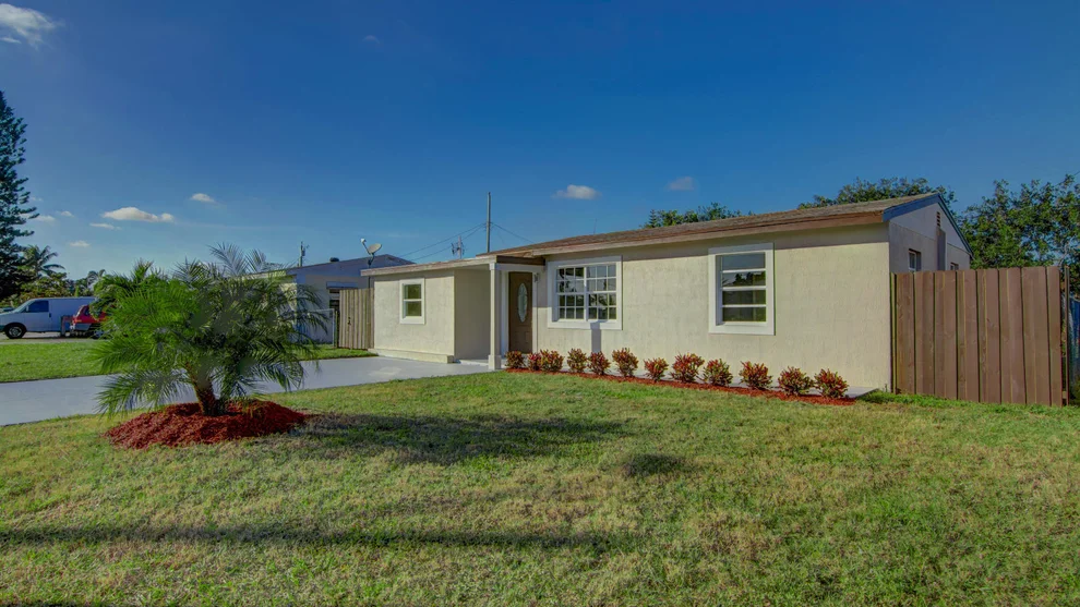 Unit for sale at 3022 Vassallo Avenue, Lake Worth, FL 33461