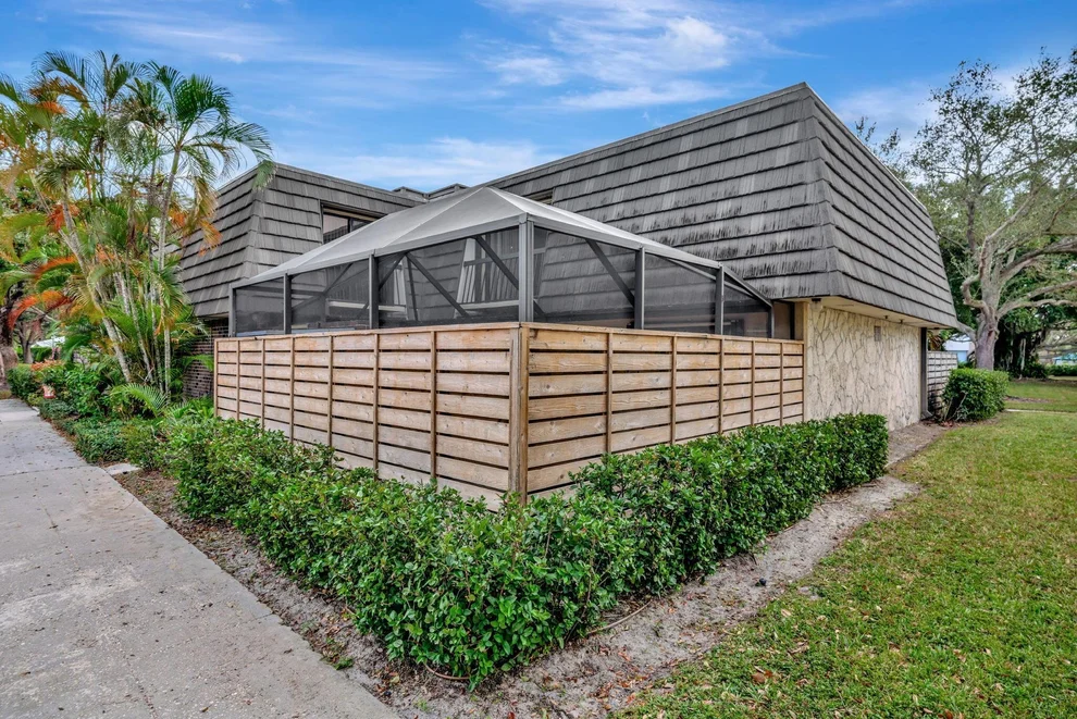 Unit for sale at 1105 11th Terrace, Palm Beach Gardens, FL 33418