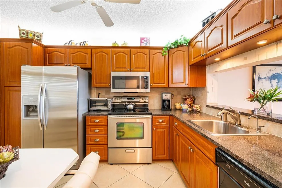 Unit for sale at 2907 Carambola Circle, Coconut Creek, FL 33066