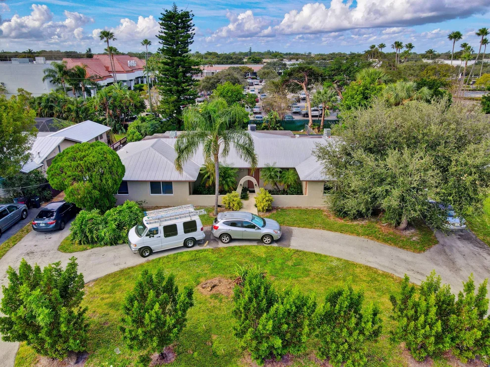 Unit for sale at 8845 Sunset Drive, Palm Beach Gardens, FL 33410