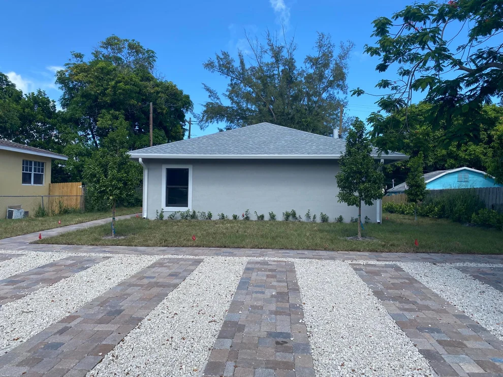 Unit for sale at 616 S Pine Street W, Lake Worth Beach, FL 33460