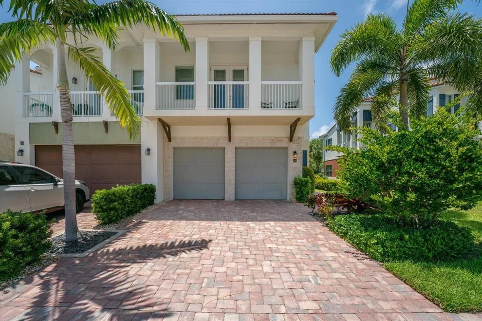 Unit for sale at 100 NW 69th Circle, Boca Raton, FL 33487