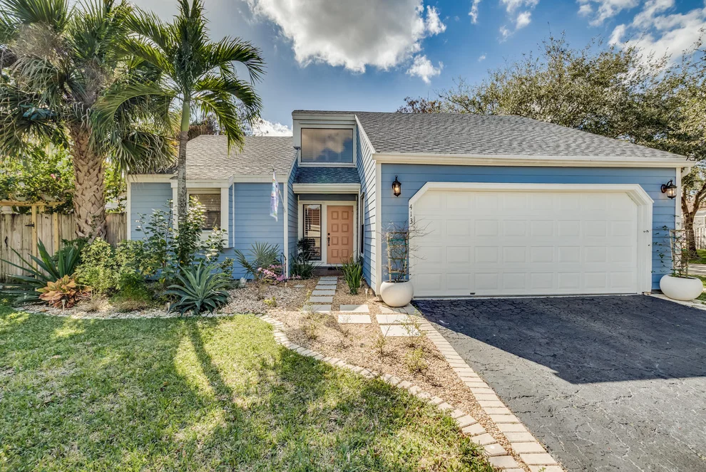 Unit for sale at 413 Park Forest Way, Wellington, FL 33414