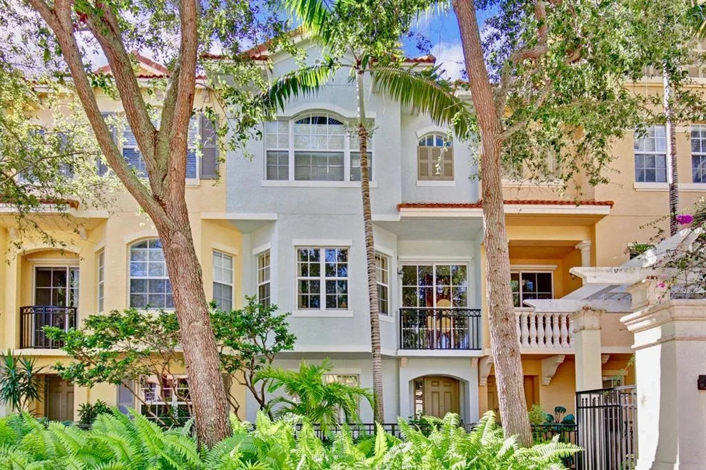Unit for sale at 2402 San Pietro Circle, Palm Beach Gardens, FL 33410
