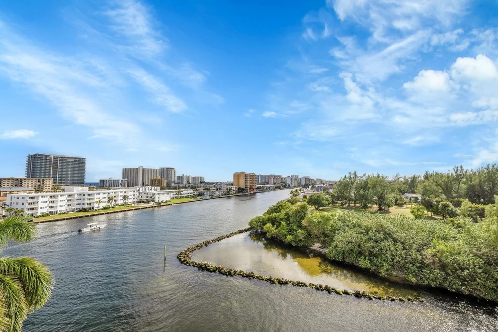 Unit for sale at 2880 NE 14th Street Causeway, Pompano Beach, FL 33062