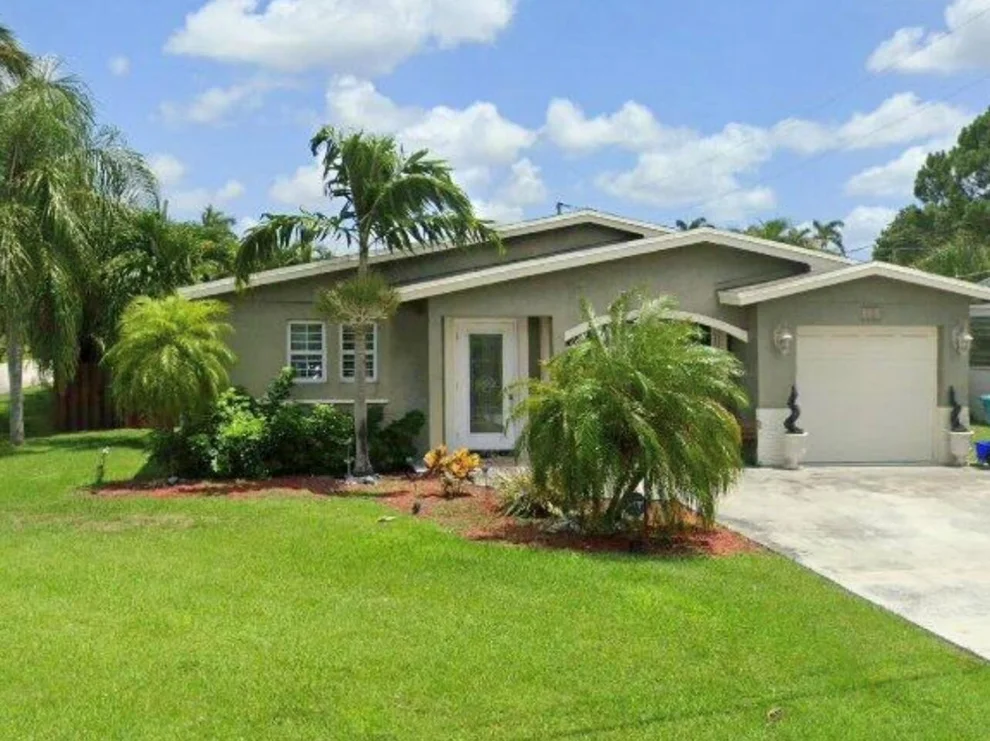 Unit for sale at 981 NW 8th Avenue, Boynton Beach, FL 33426