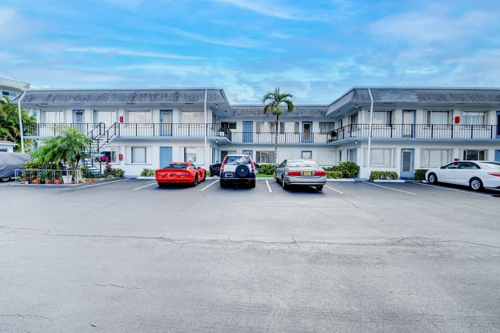 Unit for sale at 2440 Lake Osborne Drive, Lake Worth Beach, FL 33461