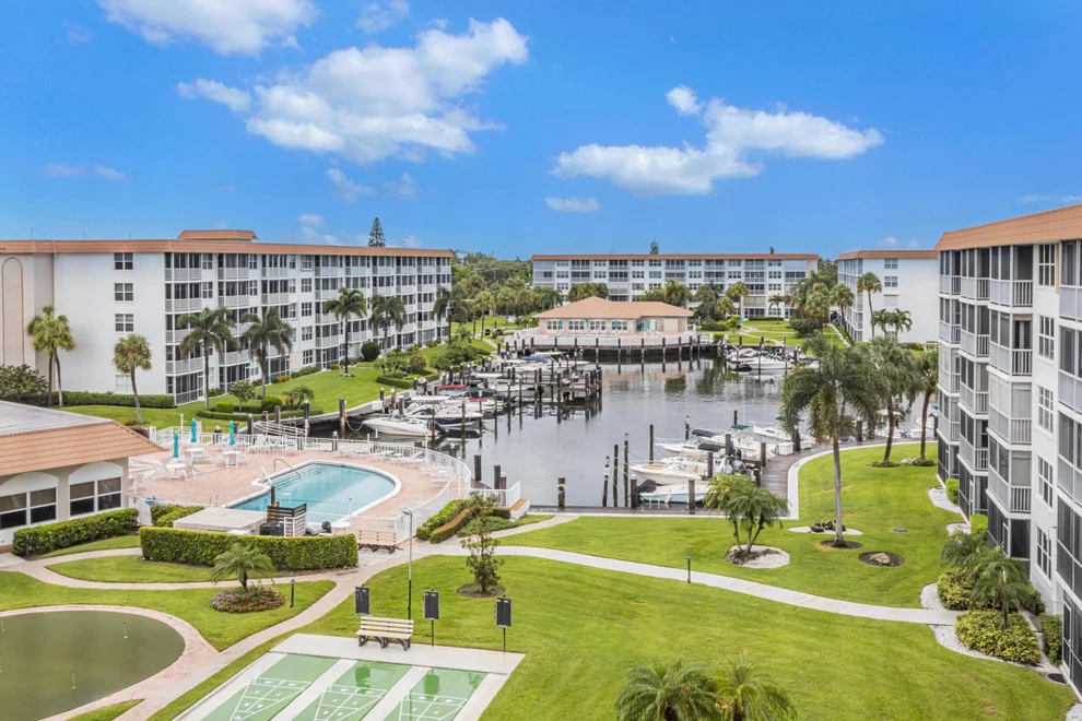 Unit for sale at 901 Gardenia Drive, Delray Beach, FL 33483