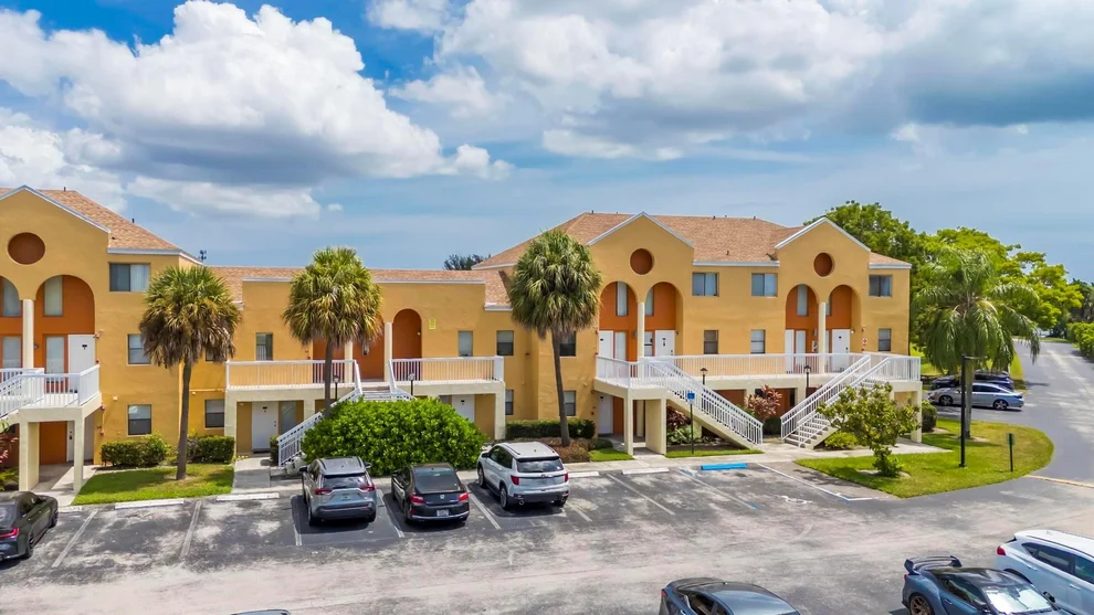 Unit for sale at 5200 NW 31st Avenue, Fort Lauderdale, FL 33309