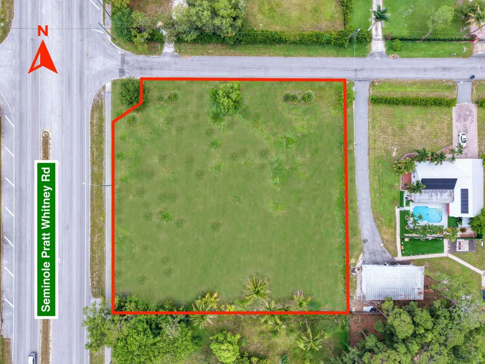 Unit for sale at 16430 E Downers Drive E, Loxahatchee, FL 33470