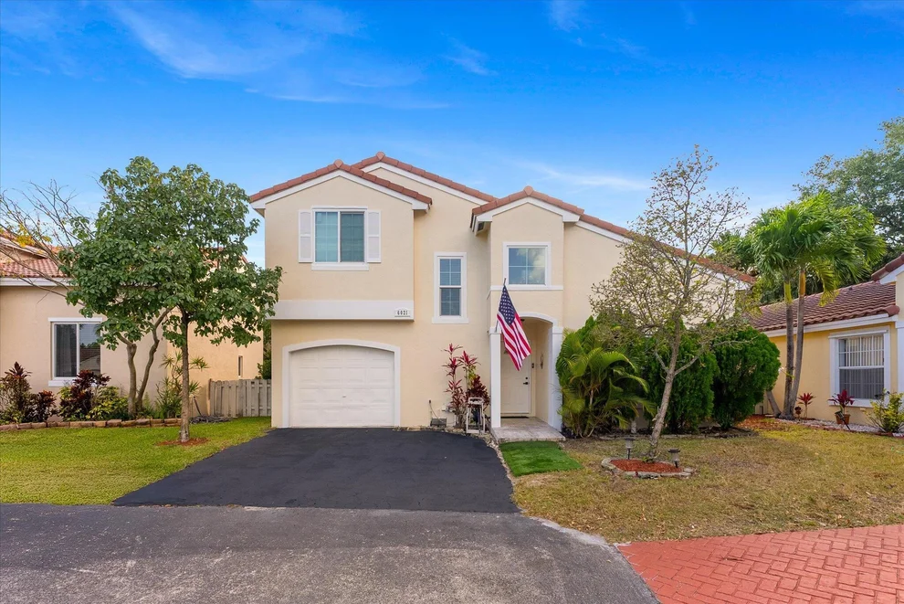 Unit for sale at 6021 NW 44 Way, Coconut Creek, FL 33073