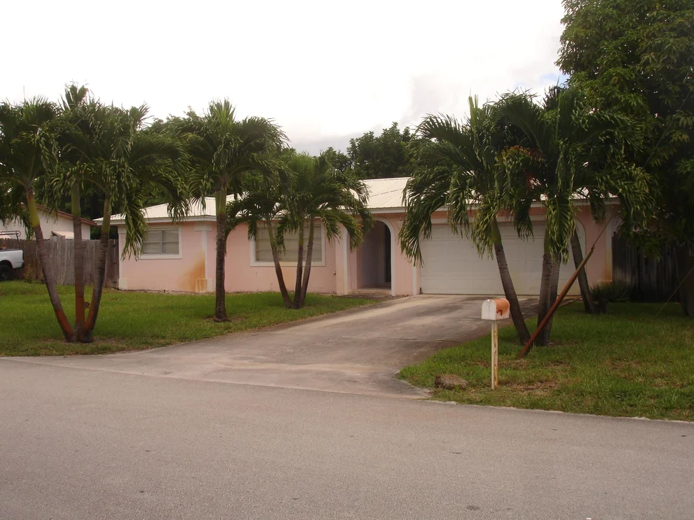 Unit for sale at 2717 Floral Road, Lake Worth, FL 33462
