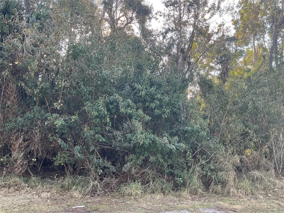 Unit for sale at 557 Drawdy Way, Sebastian, FL 32958