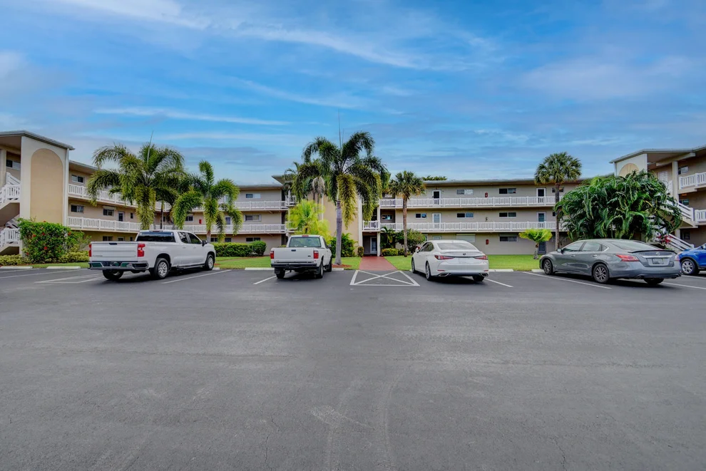 Unit for sale at 2855 Garden Drive S, Lake Worth, FL 33461