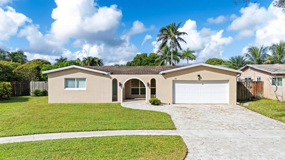 Unit for sale at 231 NW 106th Avenue, Plantation, FL 33324