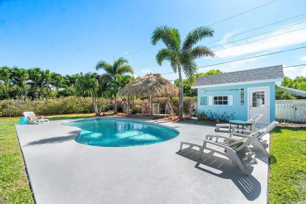 Unit for sale at 18946 SE Southgate Drive, Jupiter, FL 33469