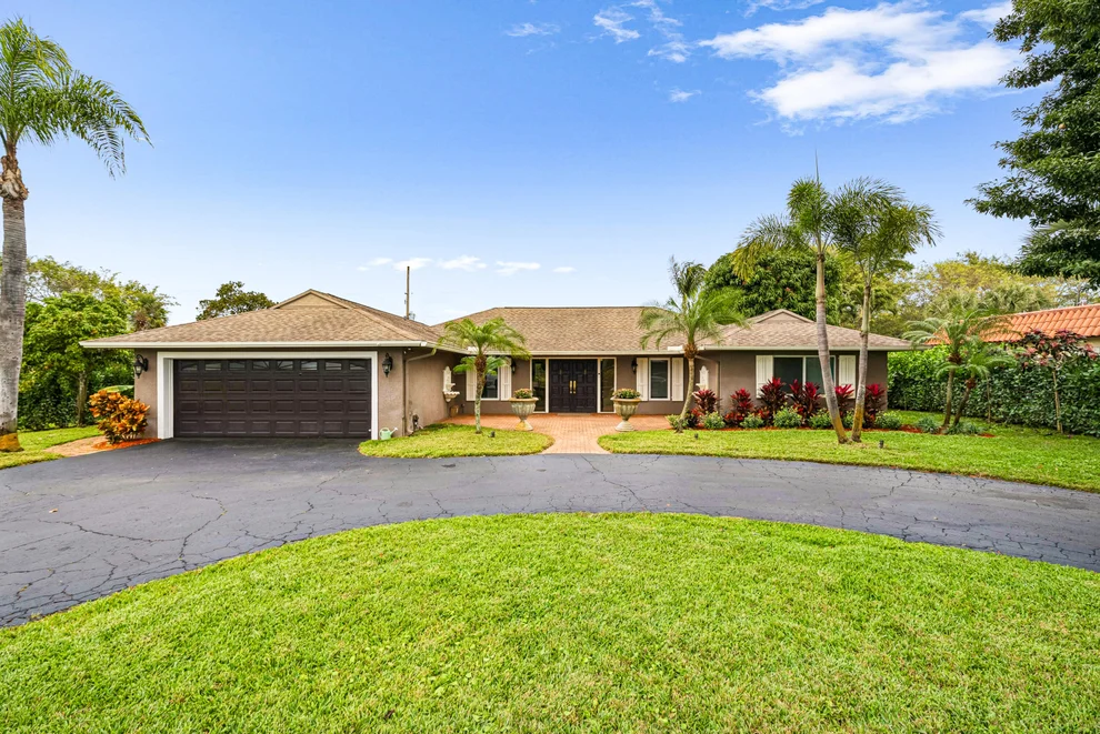 Unit for sale at 3703 Lowson Boulevard, Delray Beach, FL 33445