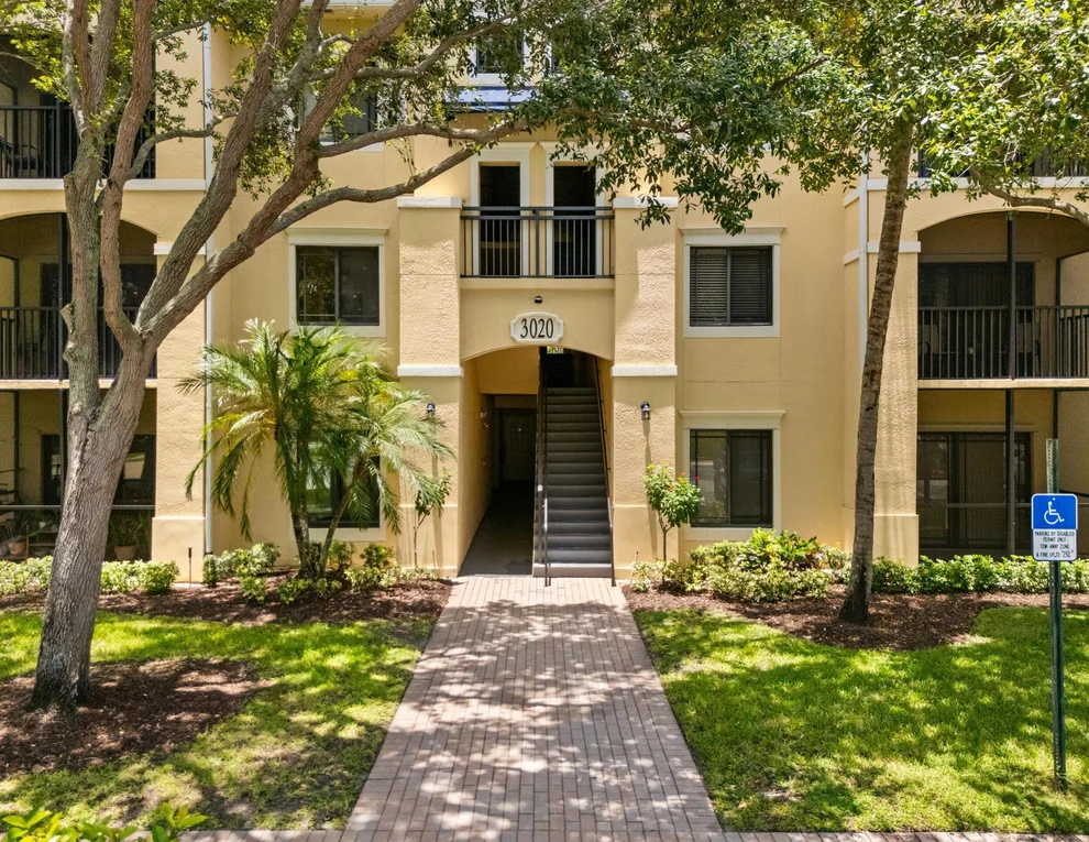 Unit for sale at 3020 Alcazar Place, Palm Beach Gardens, FL 33410