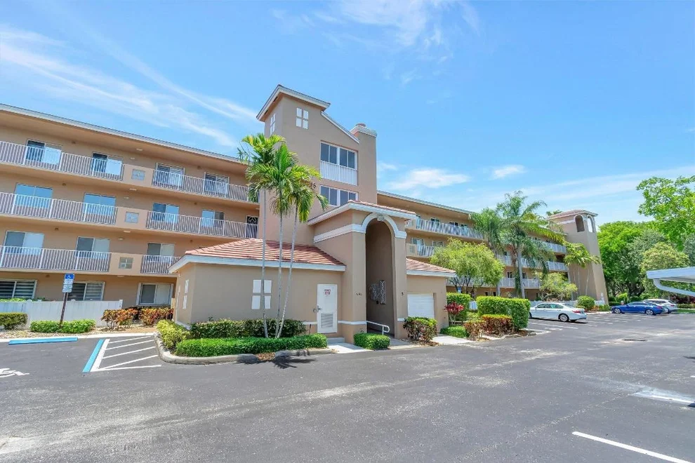 Unit for sale at 5746 Crystal Shores Drive, Boynton Beach, FL 33437