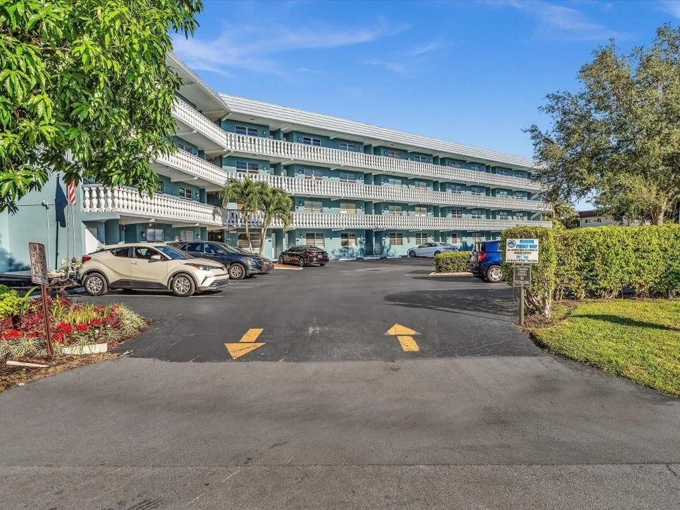 Unit for sale at 801 NE 18th Court, Fort Lauderdale, FL 33305