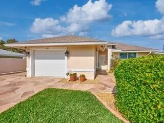 Unit for sale at 471 Neptune Road, Juno Beach, FL 33408