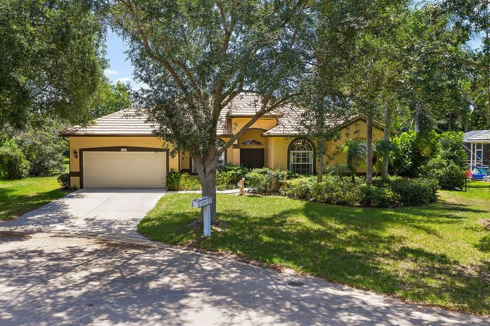 Unit for sale at 228 Blackbird Lane, Jupiter, FL 33458