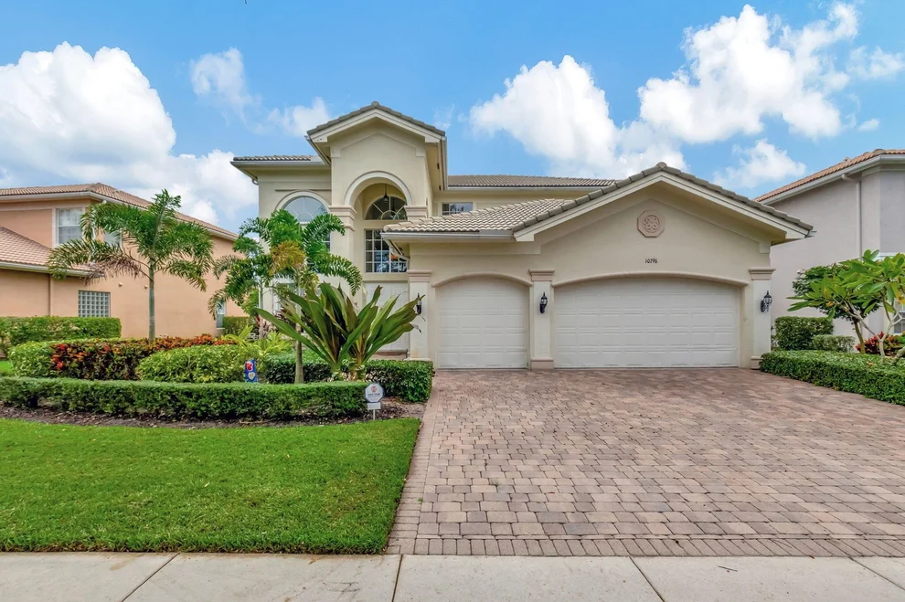 Unit for sale at 10796 Castle Oak Drive, Boynton Beach, FL 33473