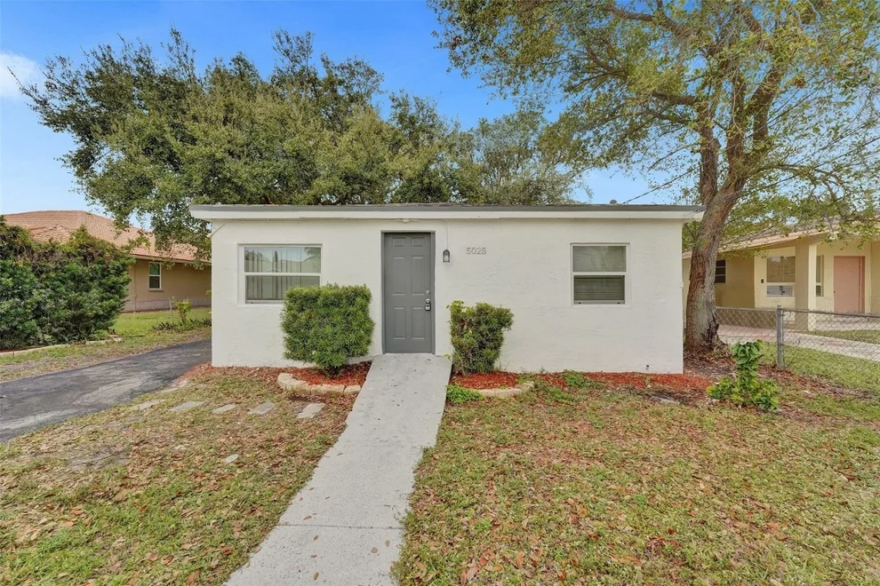 Unit for sale at 5025 SW 22nd Street, Hollywood, FL 33023