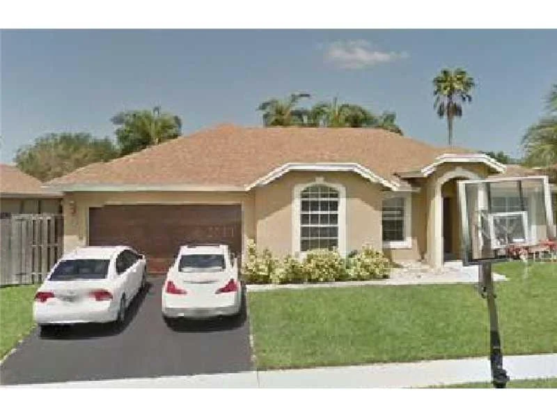 Unit for sale at 943 SW 149th Way, Sunrise, FL 33326