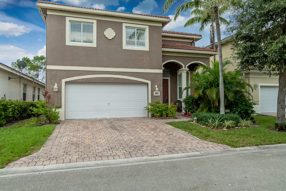 Unit for sale at 1285 Rosegate Boulevard, Riviera Beach, FL 33404