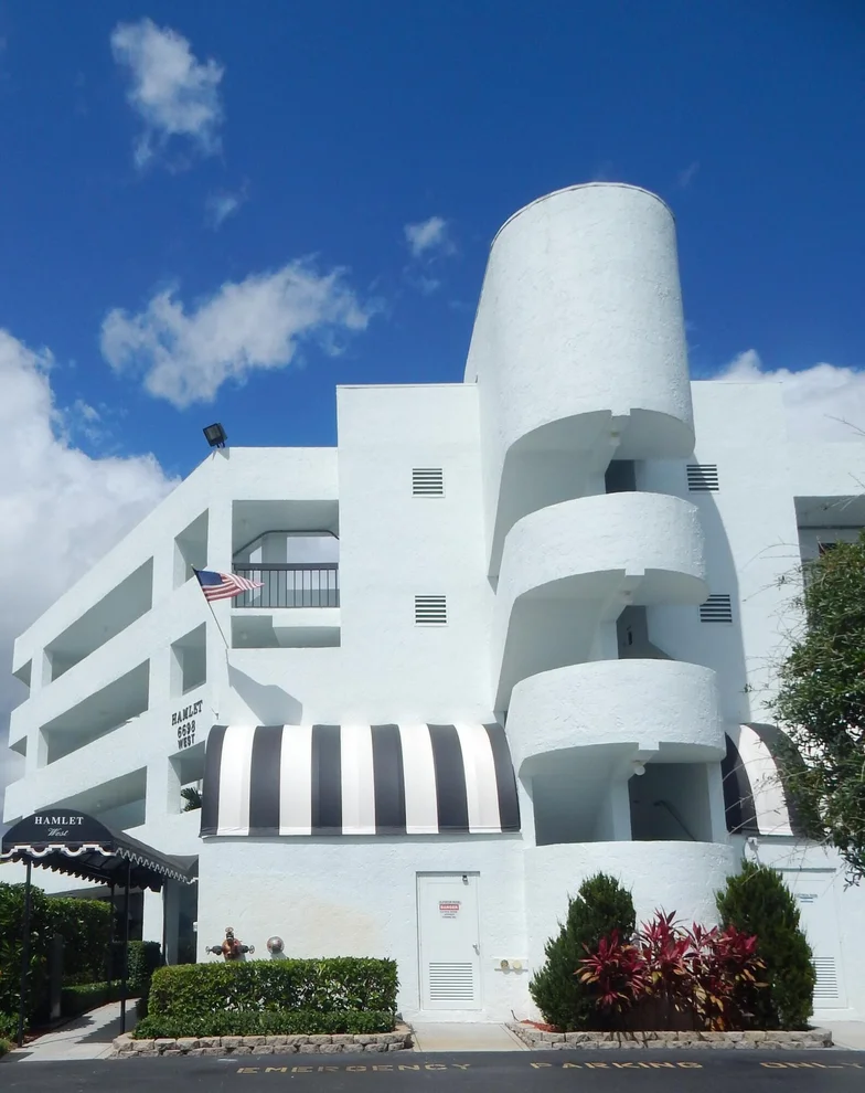 Unit for sale at 6698 N 10th Ave N, Lake Worth, FL 33467
