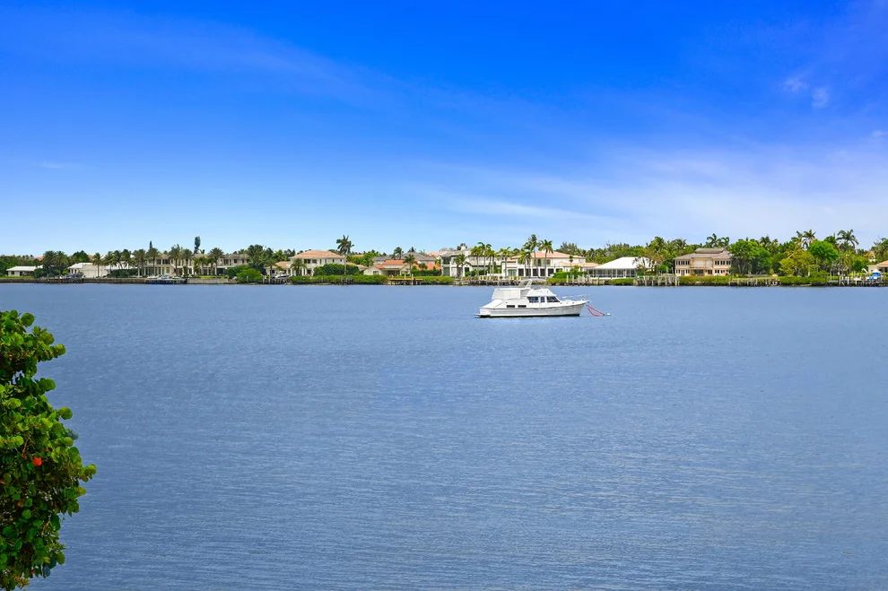 Unit for sale at 1200 Scotia Drive, Hypoluxo, FL 33462