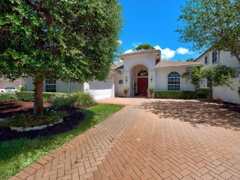 Unit for sale at 445 Pine Tree Court, Atlantis, FL 33462
