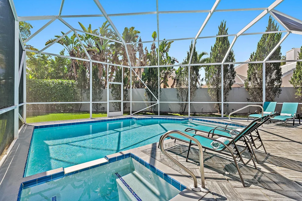Unit for sale at 21 Windsor Lane, Palm Beach Gardens, FL 33418