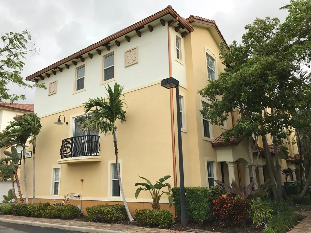 Unit for sale at 2682 N Federal Highway, Boynton Beach, FL 33435
