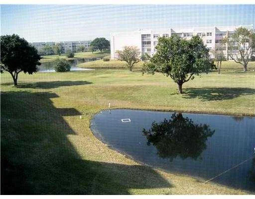 Unit for sale at 2601 N Nob Hill Road, Sunrise, FL 33322