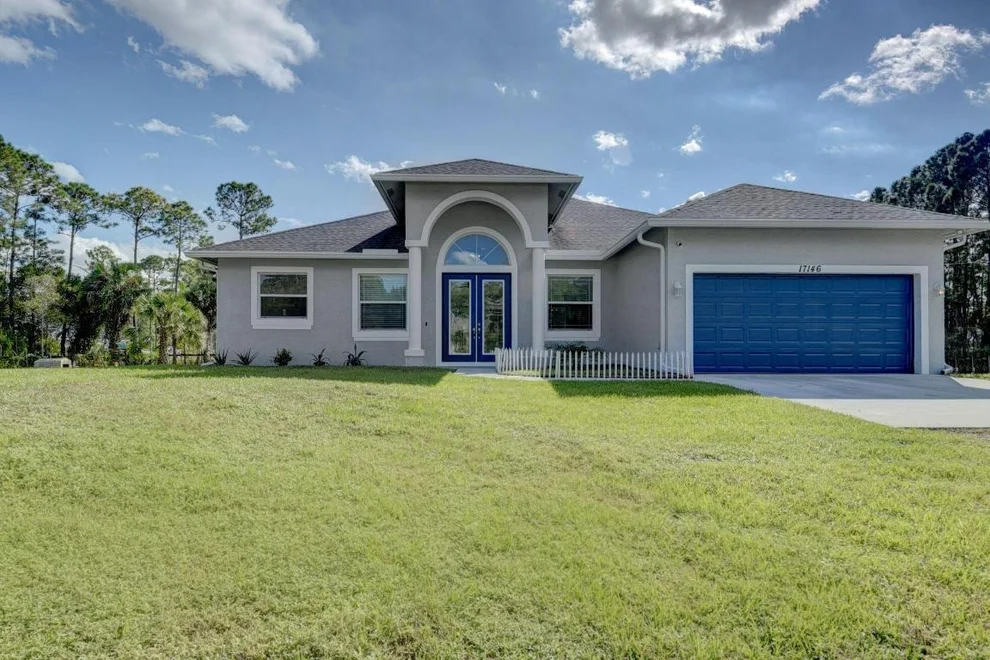 Unit for sale at 17146 70th Street N, The Acreage, FL 33470