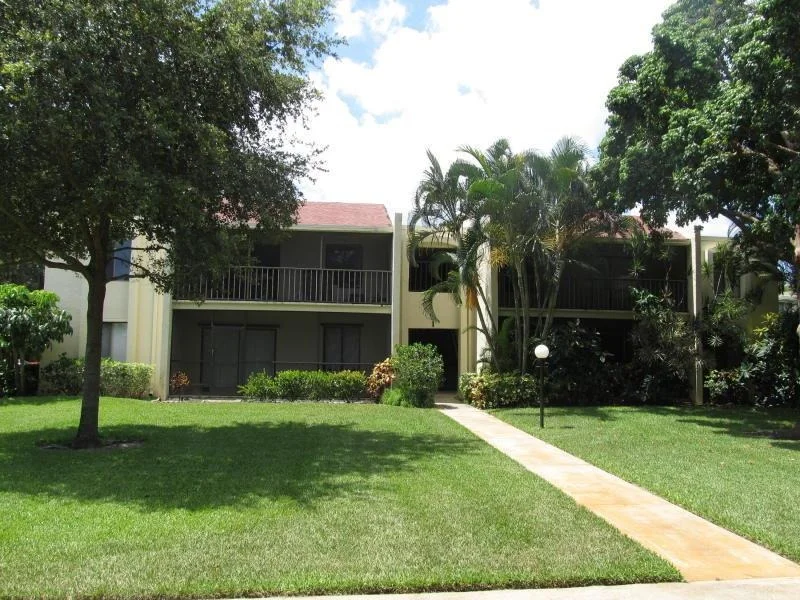 Unit for sale at 150 Pineview Road, Jupiter, FL 33469