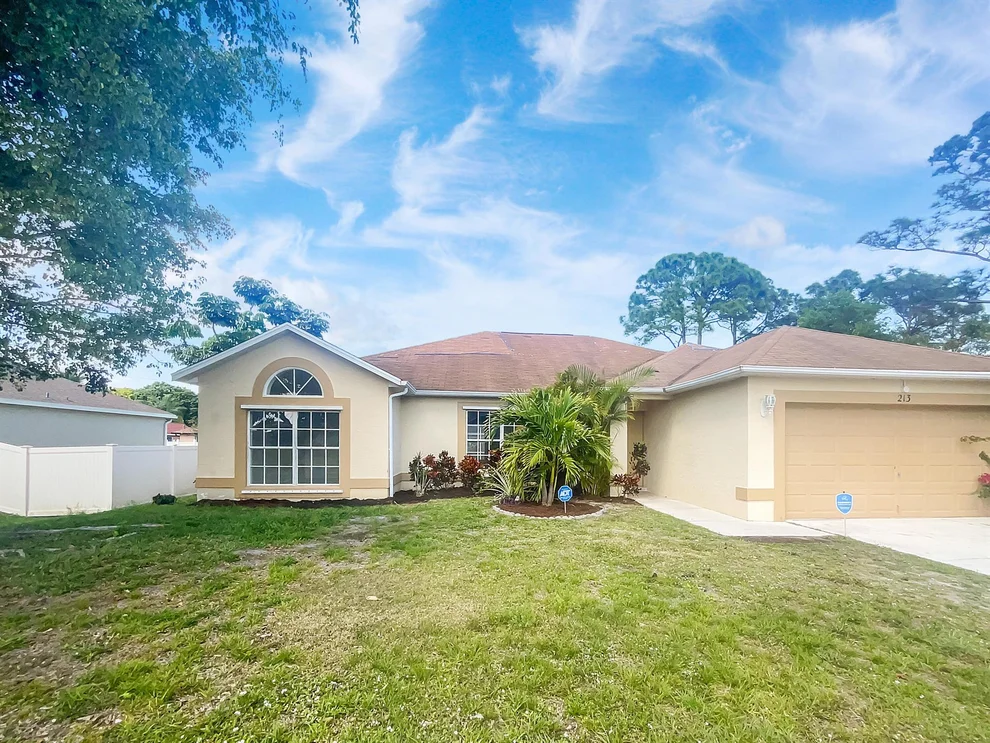 Unit for sale at 213 SW Ray Avenue, Port St Lucie, FL 34983