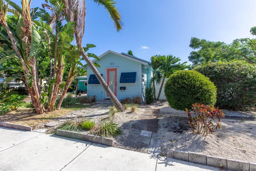 Unit for sale at 322 N D Street, Lake Worth Beach, FL 33460