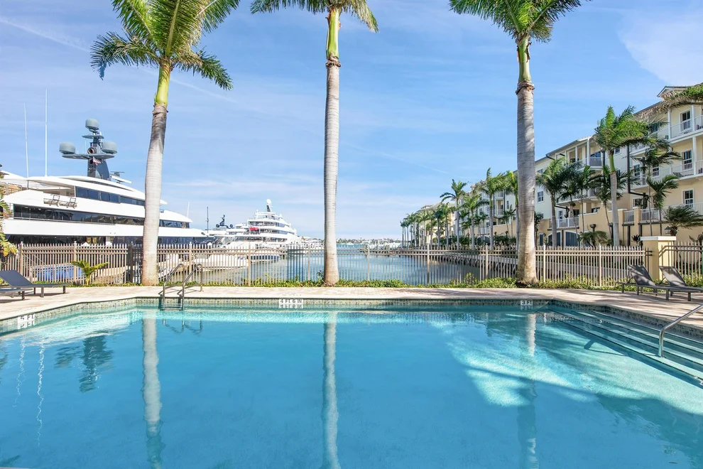 Unit for sale at 3960 N Flagler Drive, West Palm Beach, FL 33407
