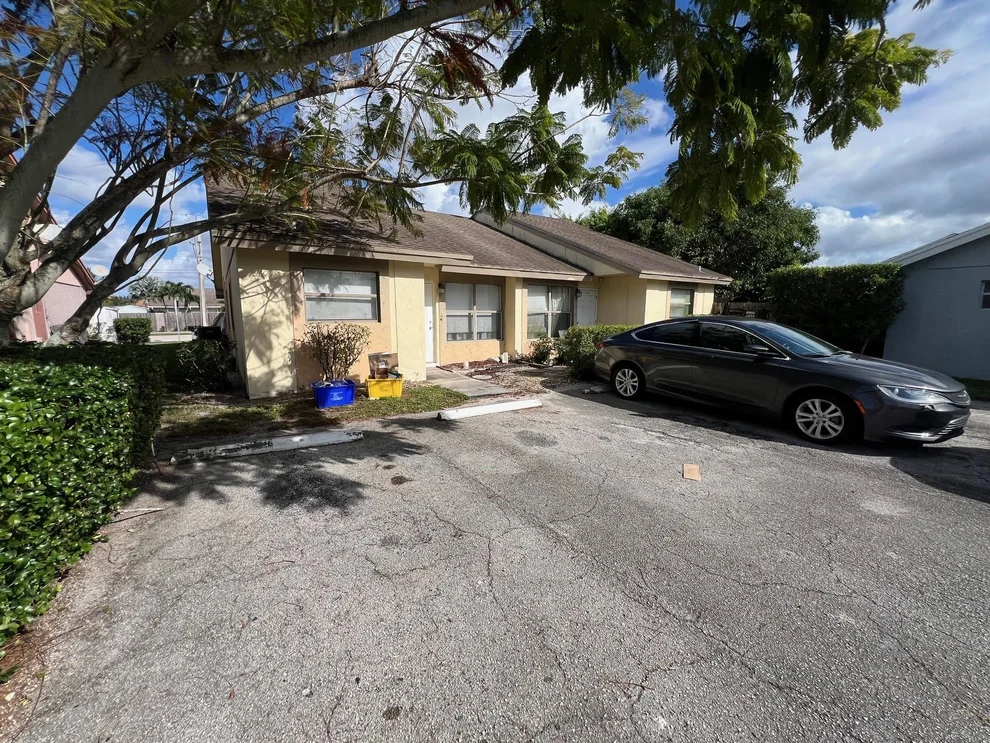 Unit for sale at 1350 White Pine Drive, Wellington, FL 33414