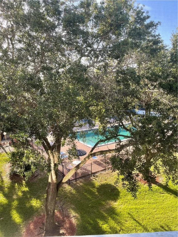 Unit for sale at 2303 Lucaya Lane, Coconut Creek, FL 33066