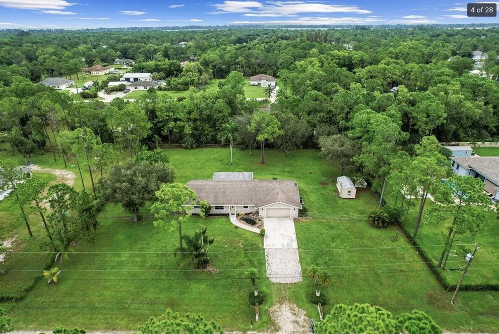 Unit for sale at 18057 N 40th Run N, The Acreage, FL 33470
