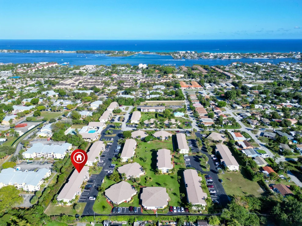 Unit for sale at 303 NE 17th Avenue, Boynton Beach, FL 33435