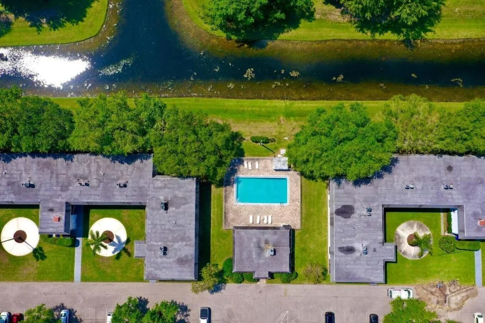 Unit for sale at 10193 N Military Drive, Palm Beach Gardens, FL 33410